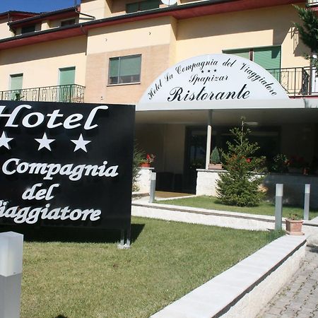 ל'אקווילה Hotel La Compagnia Del Viaggiatore מראה חיצוני תמונה